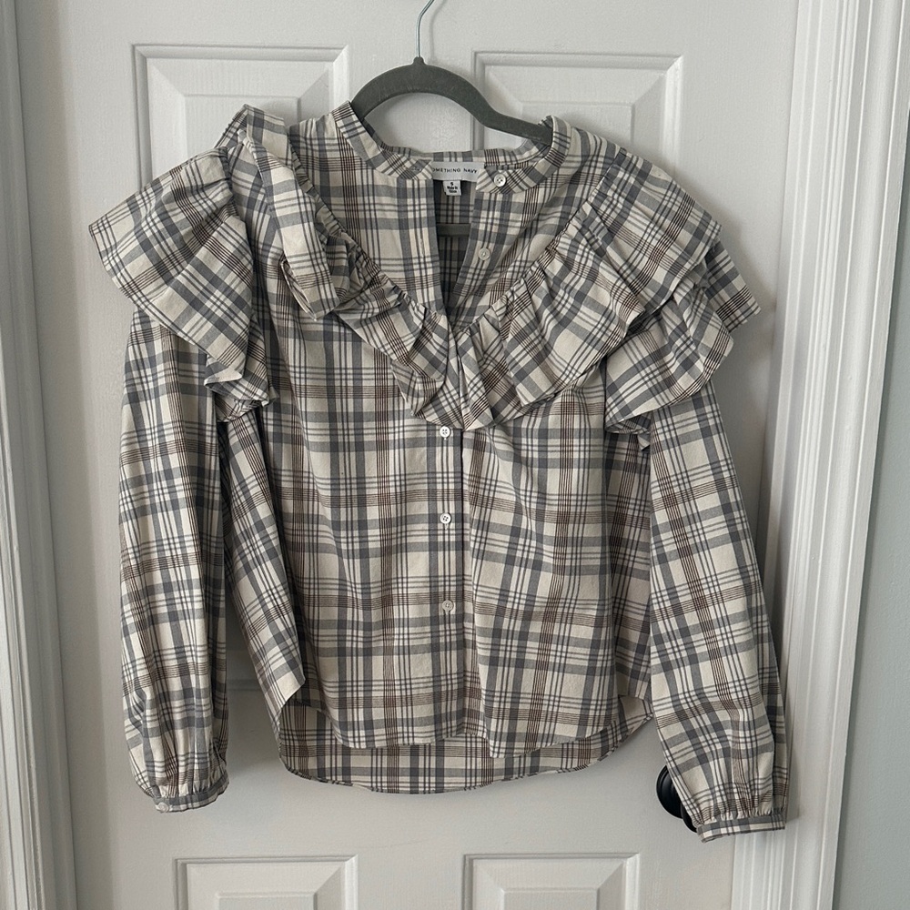 Something Navy Checkered Blouse in Gray and Cream